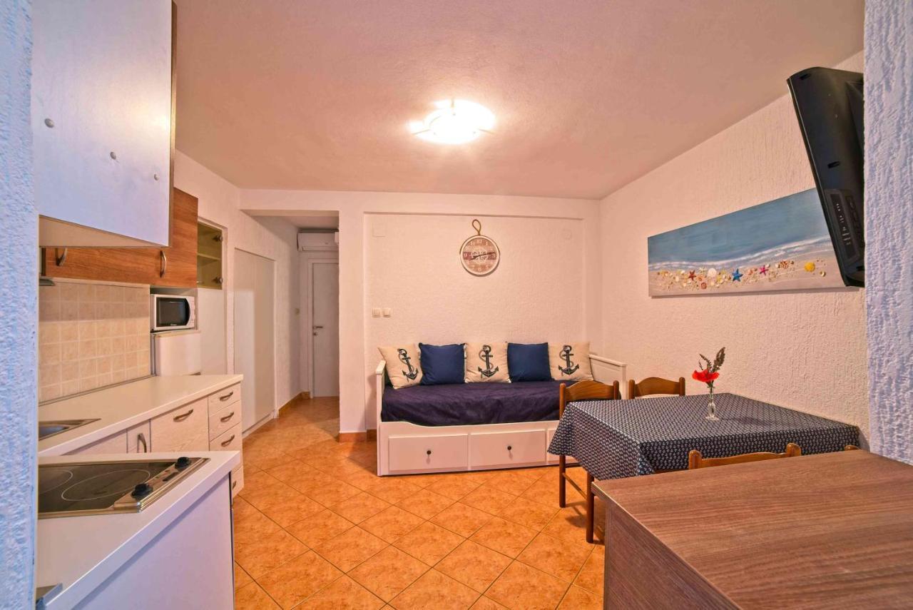 Beach Villa Ema Supetarska Draga Exteriör bild