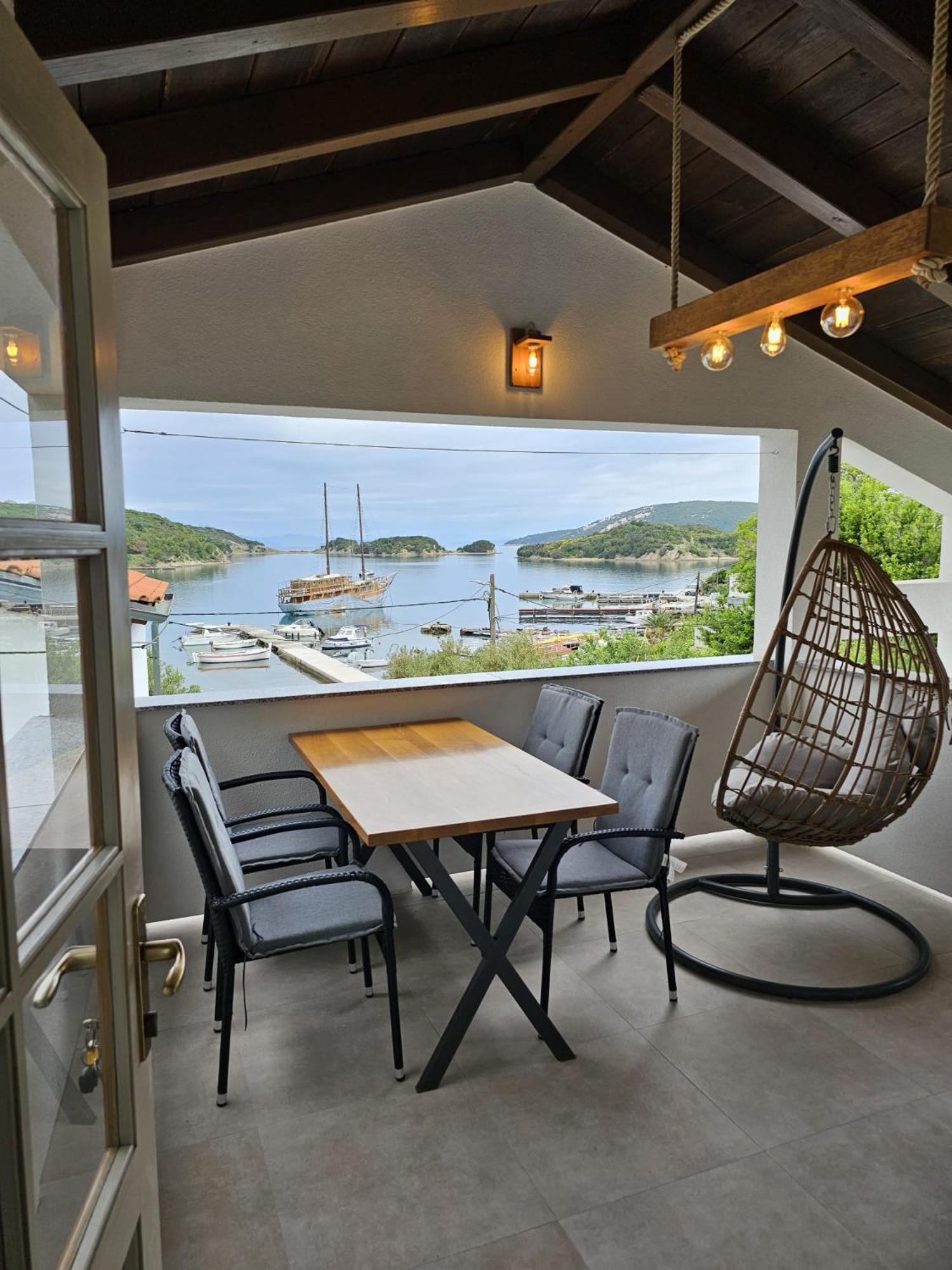 Beach Villa Ema Supetarska Draga Exteriör bild
